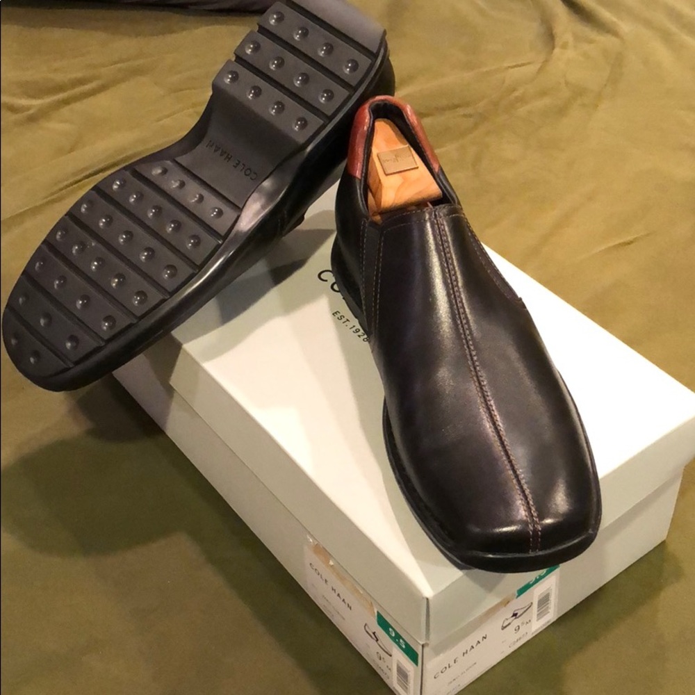 Cole Haan Zeno slipon Black nwot 9.5m